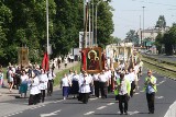 Święto Eucharystii w Łodzi. Uroczysta procesja przeszła ulicami miasta [ZDJĘCIA]