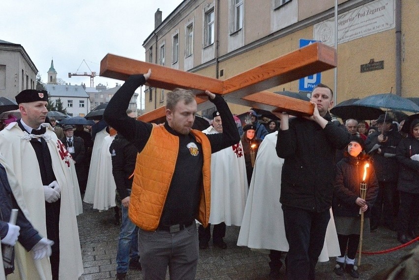 We wtorek ulicami Kielc przejdzie Droga Krzyżowa. Rozpocznie się o godzinie 19 przy kościele świętego Wojciecha 