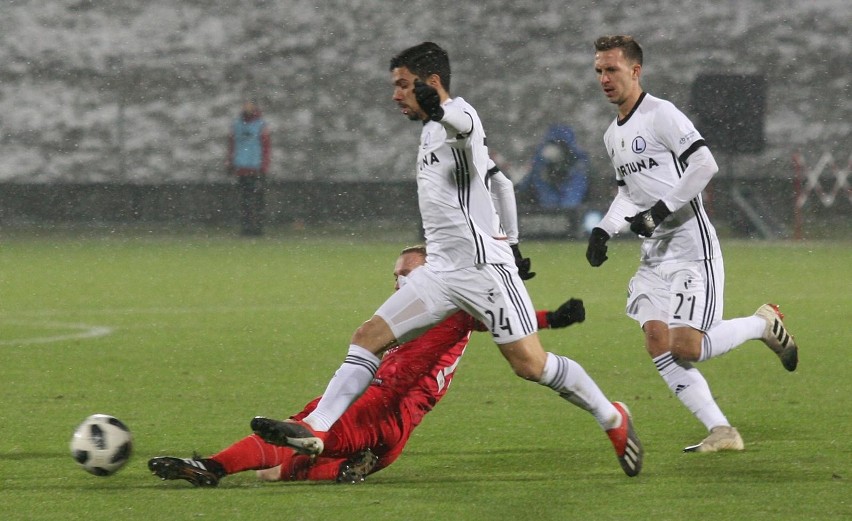 20.12.2018 zaglebie sosnowiec - legia warszawa fot. karina...