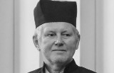 Prof. Bogusław Nowowiejski nie żyje. Wybitny białostocki językoznawca zmarł w wieku 65 lat