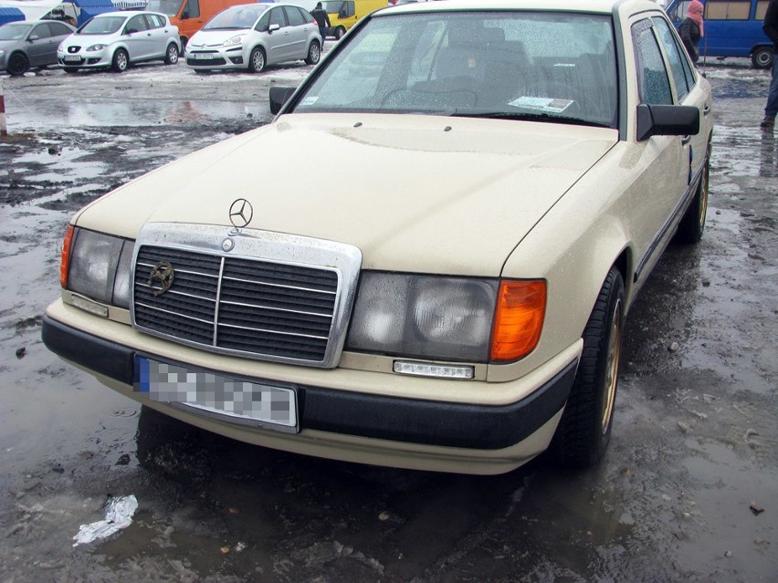 Mercedes 124...