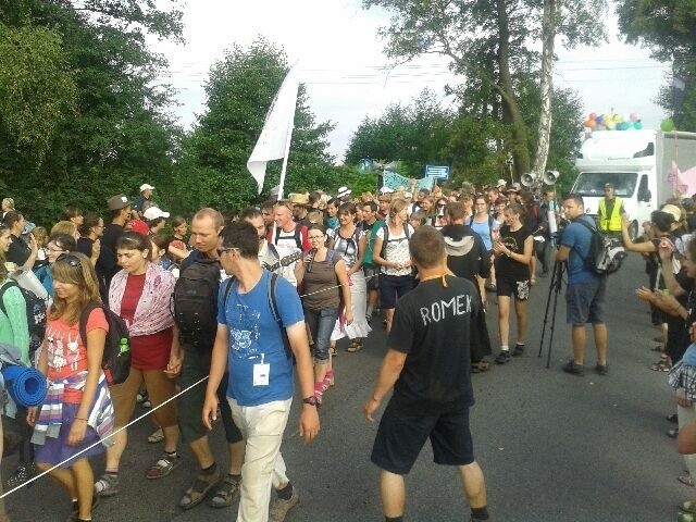 Pielgrzymka na Jasną Górę 2013: To już ostatni wieczór pielgrzymki. Jutro wejście na Jasną Górę 