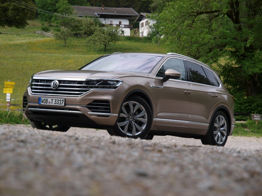 Volkswagen Touareg...