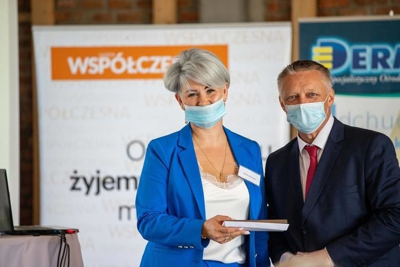 Wioletta Oświecińska to "Kobieca Twarz Polski 2020". Wychowała siódemkę dzieci. Dziś przekonuje, że duża rodzina to siła (zdjęcia)