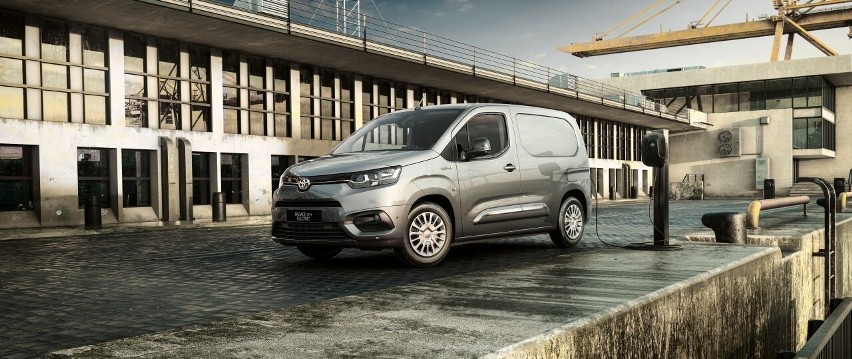 Toyota Proace City...