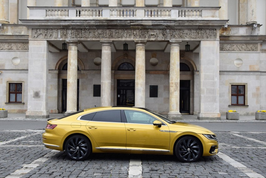 Volkswagen Arteon R-Line 2.0 TDI Bi-Turbo 240 KM 4Motion...