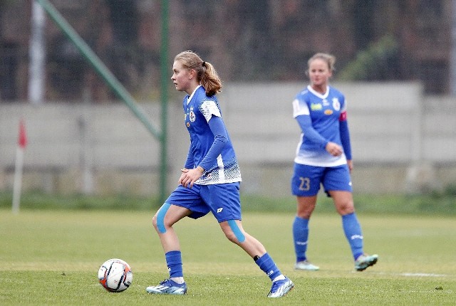 Oliwia Domin, piłkarka UKSMS