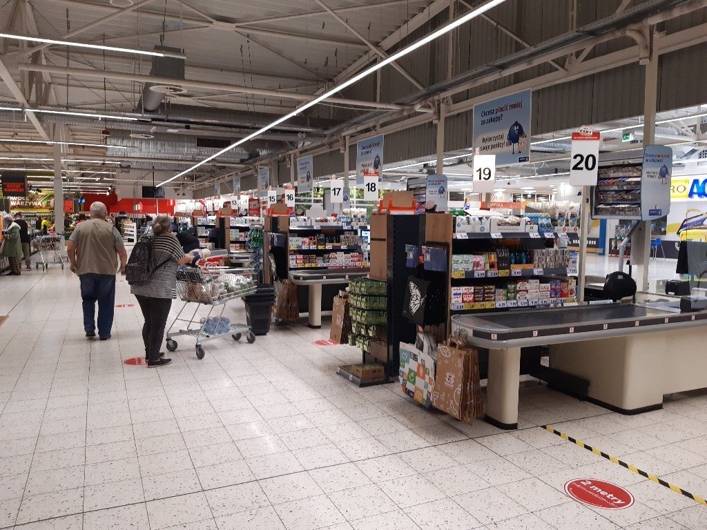 Nowy Kaufland w miejscu Tesco przy Długiej. Dziś otwarto nowy sklep  (ZDJĘCIA, PROMOCJE) | Gazeta Wrocławska