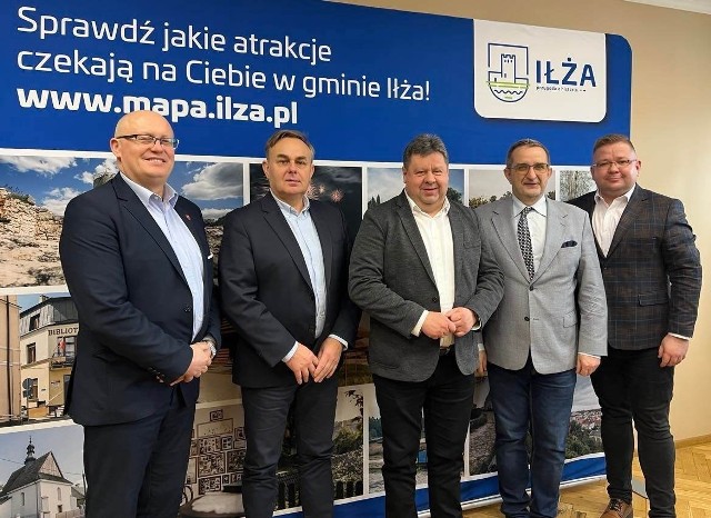 W spotkaniu uczestniczyli od lewej: Dariusz Bulski, Piotr Leśnowolski, Dariusz Piątek, Zdzisław Dulias oraz Przemysław Burek.