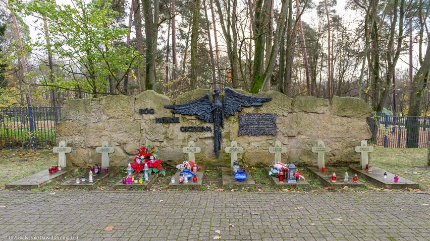 Cmentarz Wojskowy - zdjęcia archiwalne UM Białystok