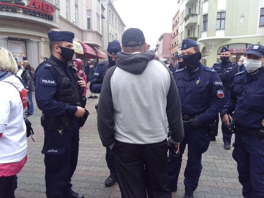 Protest antycovidowy w Zielonej Górze