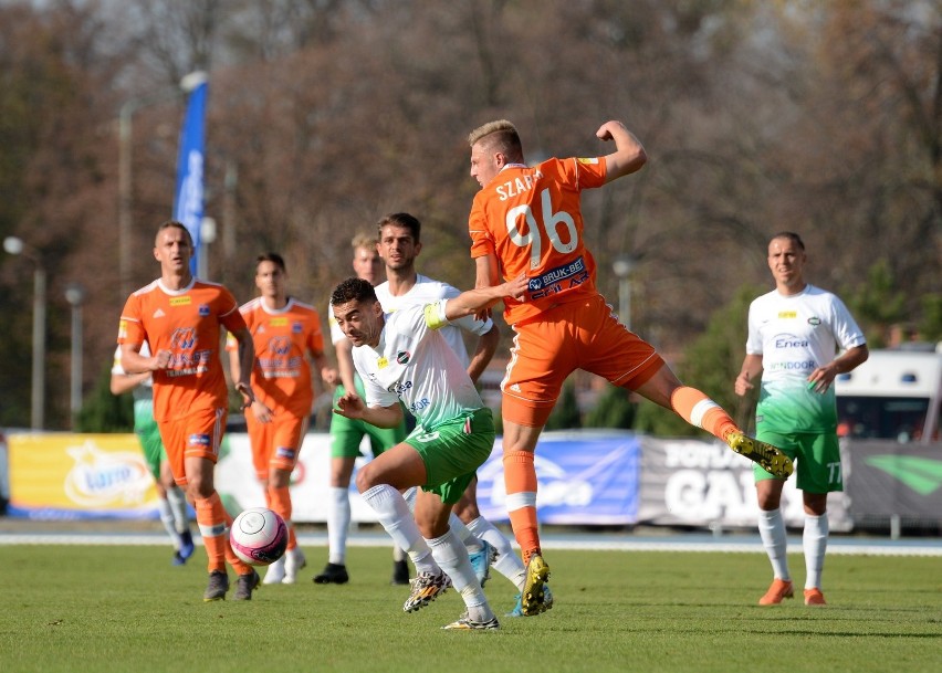 Fortuna 1 Liga. Sytuacja kadrowa Radomiaka Radom przed środowym meczem z Termaliką w Niecieczy. Nie zagra tylko Mateusz Cichocki 