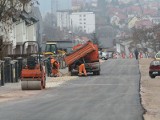 To jakaś kpina - mieszkańcy Skalistej w Kielcach niezadowoleni z nowego asfaltu 