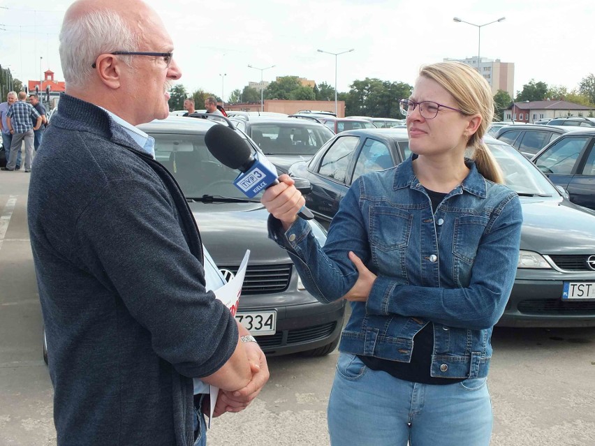 Potrójna pikieta protestacyjna związkowców przed firmą MAN BUS w Starachowicach [ZDJĘCIA]