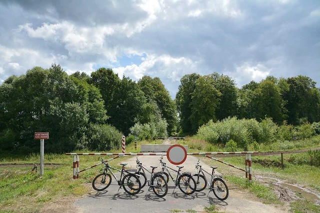 Belgowie przyjechali rowerami w pobliże polsko-ukraińskiej granicy. Następnie przekroczyli ją w niedozwolonym miejscu.