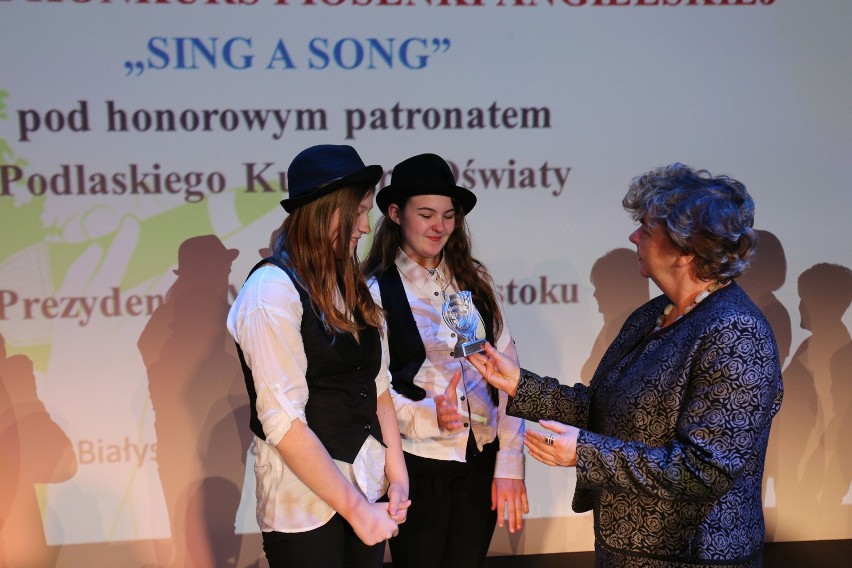 Konkurs Sing a Song. Angielski znają śpiewająco. Jury miało kłopot (zdjęcia, wideo)