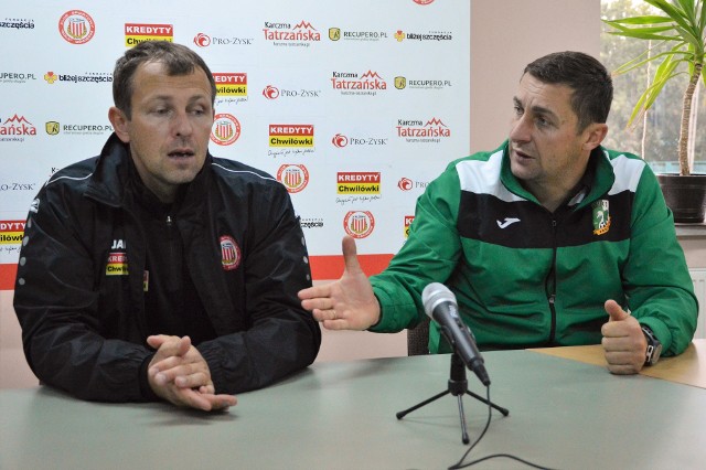 Sebastian Stemplewski, trener Soły Oświęcim (z lewej) i Miłosz Storto (Podlasie Biała Podlaska)