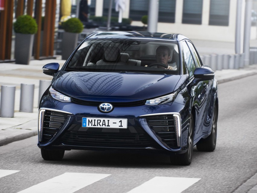 Toyota Mirai...