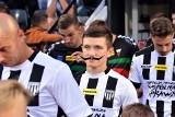 Nowy Sącz. Piłkarze Sandecji zapuszczają wąsy? Biało czarni wspierają akcję Movember i szykują promocje dla wąsaczy [ZDJĘCIA]