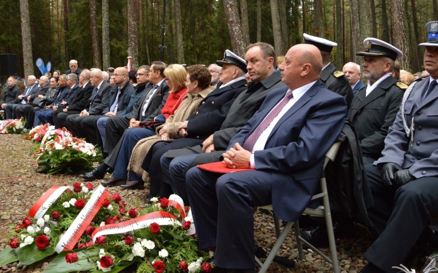 Uczcili pamięć kilkunastu tysięcy pomordowanych w Lesie Piaśnickim [ZDJĘCIA]