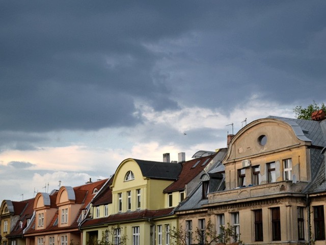 Niebo nad Bydgoszczą o godzinie 19.