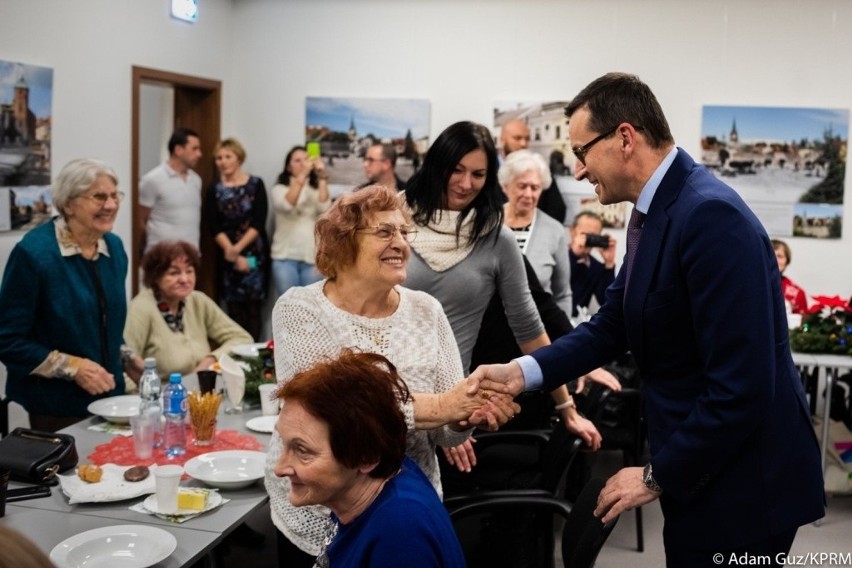 Premier Mateusz Morawiecki na opłatku w Myślenicach [ZDJĘCIA]