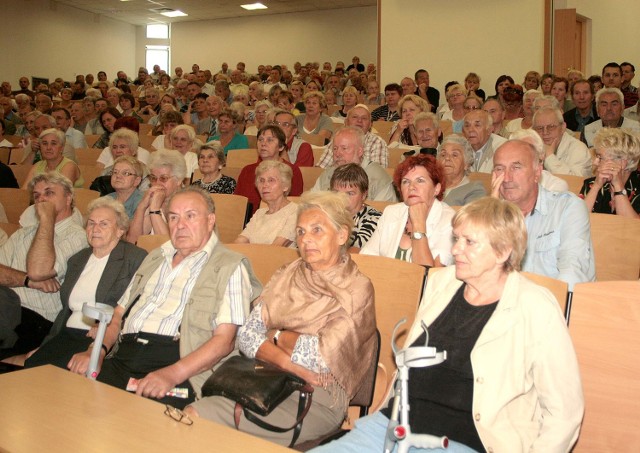 Ponad 700 osób przyszło na spotkanie w sprawie rozliczeń za ciepło