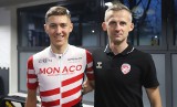 Michał Sędzielewski z kolarskiej grupy U.C. Monaco trenuje w Kielcach. Szlifuje formę pod okiem Mariusza Skuty. Zobacz wideo i zdjęcia
