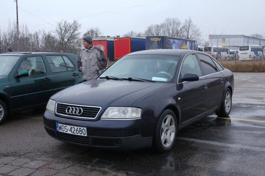Audi A6, 1998 r., ABS, centralny zamek, elektryczne szyby i...