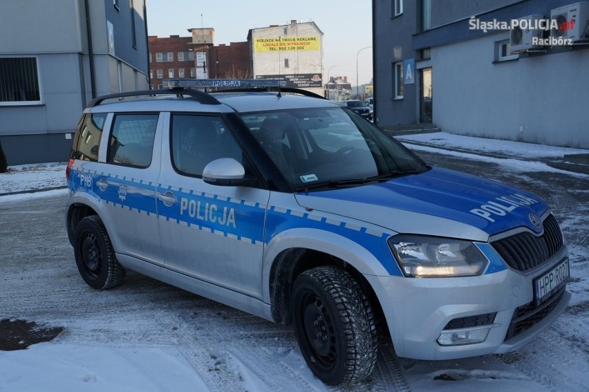 Nowe samochody patrolują ulice powiatu raciborskiego