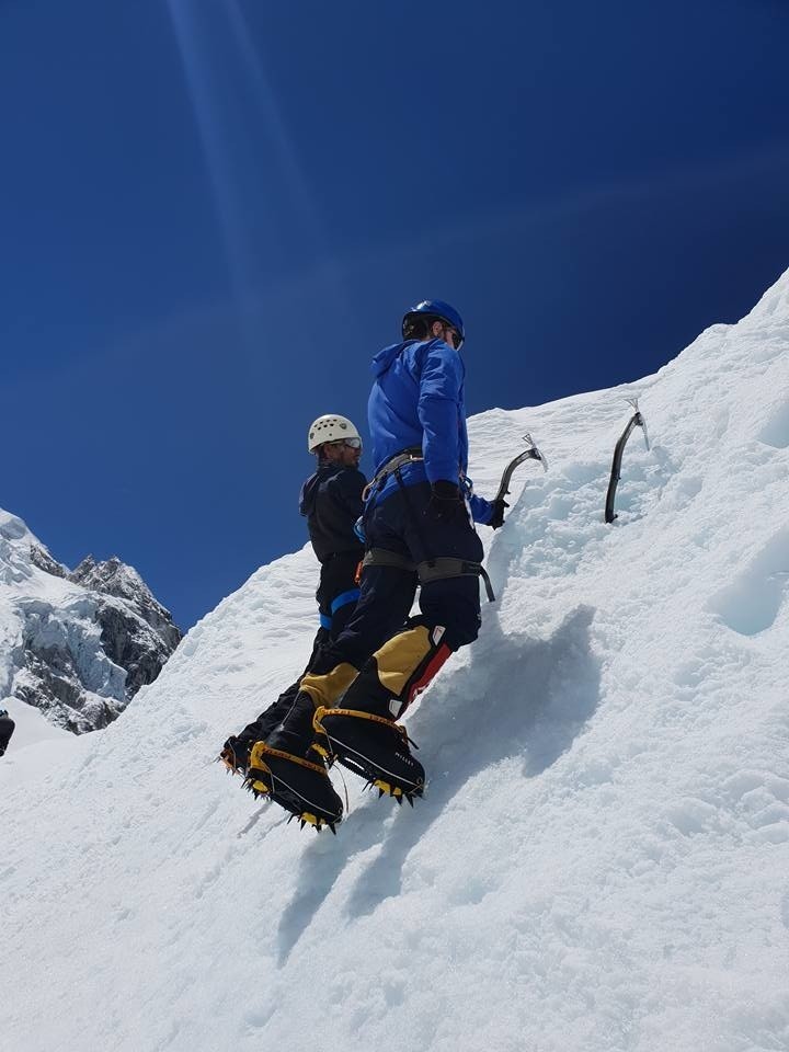 Szczepan Brzeski z Bochni zdobył Everest, a Sylwia Bajek -...