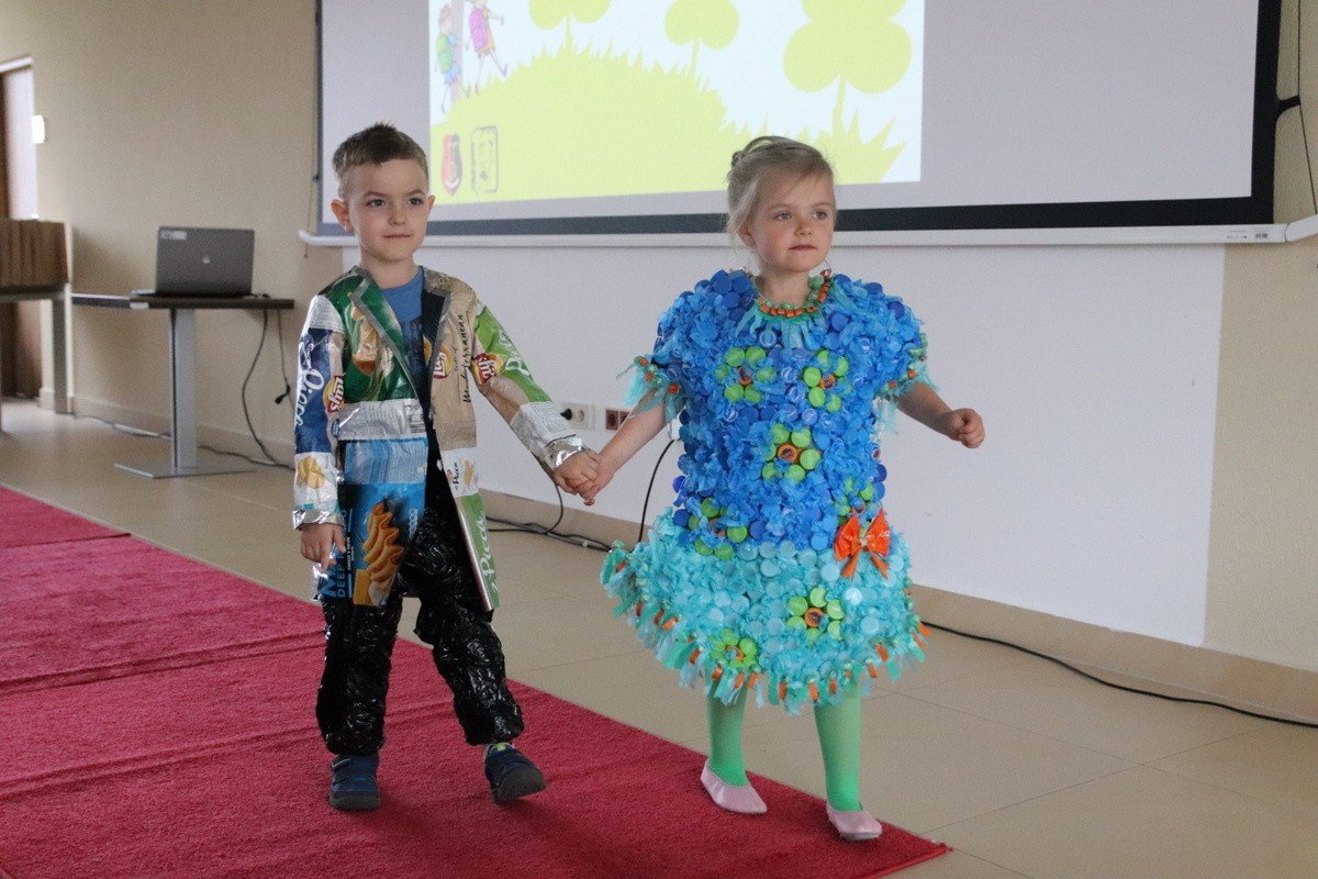 Stroje ekologiczne dla dzieci z odpadów nagrodzone w bibliotece w Stalowej  Woli | Echo Dnia Podkarpackie