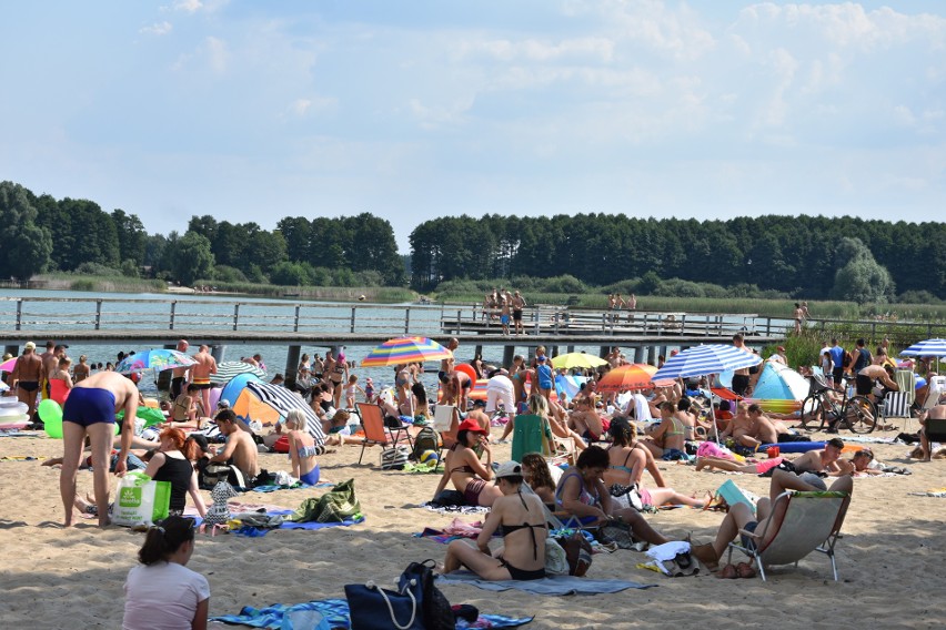 Zarówno kąpielisko jak i plaża w Chmielnikach są  w tym roku...