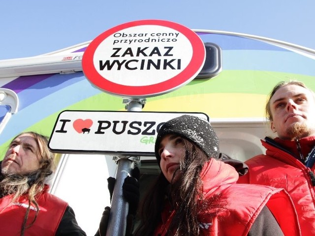 Organizacja Greenpeace manifestuje w Białymstoku