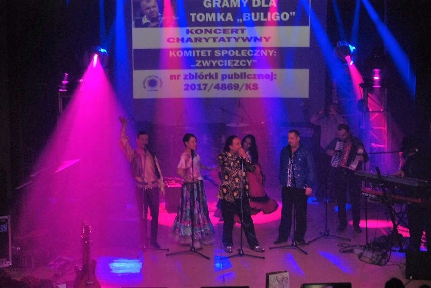 Sukces koncertu charytatywnego dla Tomka Iwanowa z udziałem góralskich kapel ZDJĘCIA