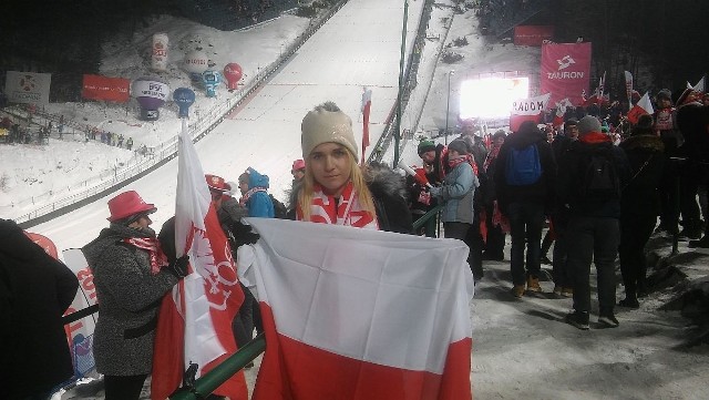 Katarzyna Panek kolekcjonuje autografy znanych zawodników w skokach narciarskich.  