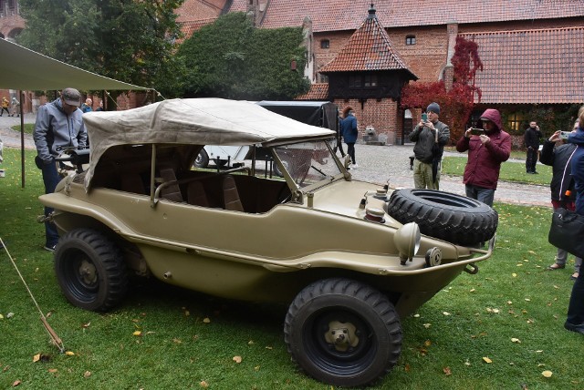 Obecni właściciele auta przywrócili mu oryginalny wygląd z czasów II wojny światowej.
