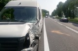 Wypadek: Dwa busy zderzyły się pod Białogardem. Utrudnienia na drodze krajowej nr 6