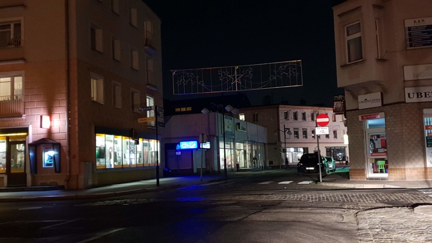 Gmina Strzelce Opolskie wyłączyła latarnie uliczne. To protest przeciwko unijnemu vetu i obcinaniu finansów samorządów