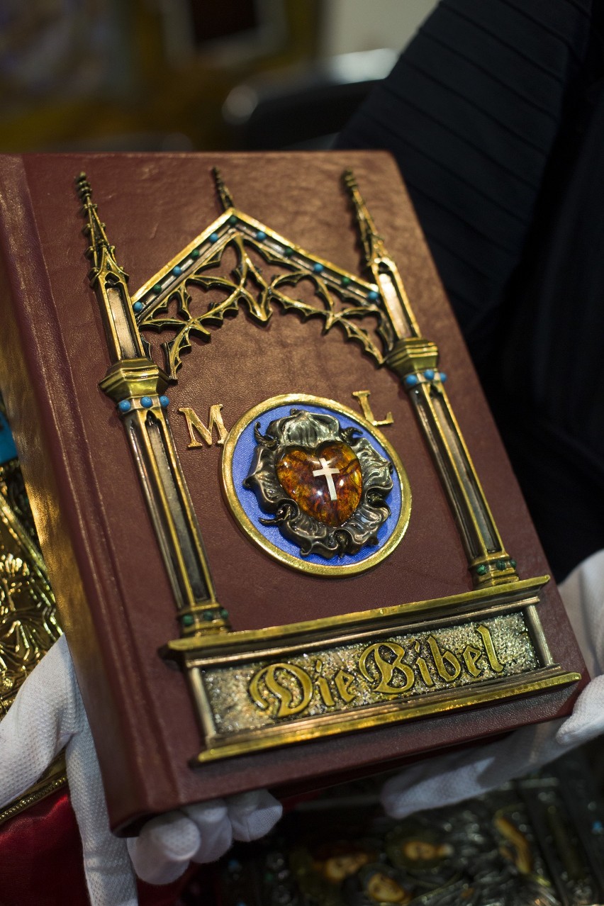 Niezwykła Biblia na krakowskich Targach Książki