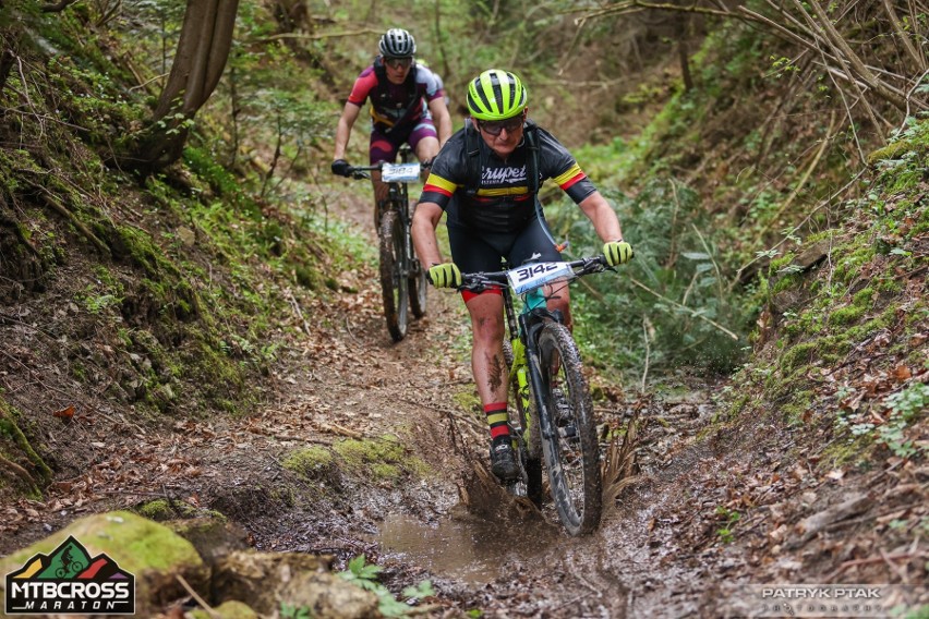 MTB Cross Maraton przejechał przez Starachowice. Rywalizowano na trzech dystansach. Zobacz wyniki i zdjęcia