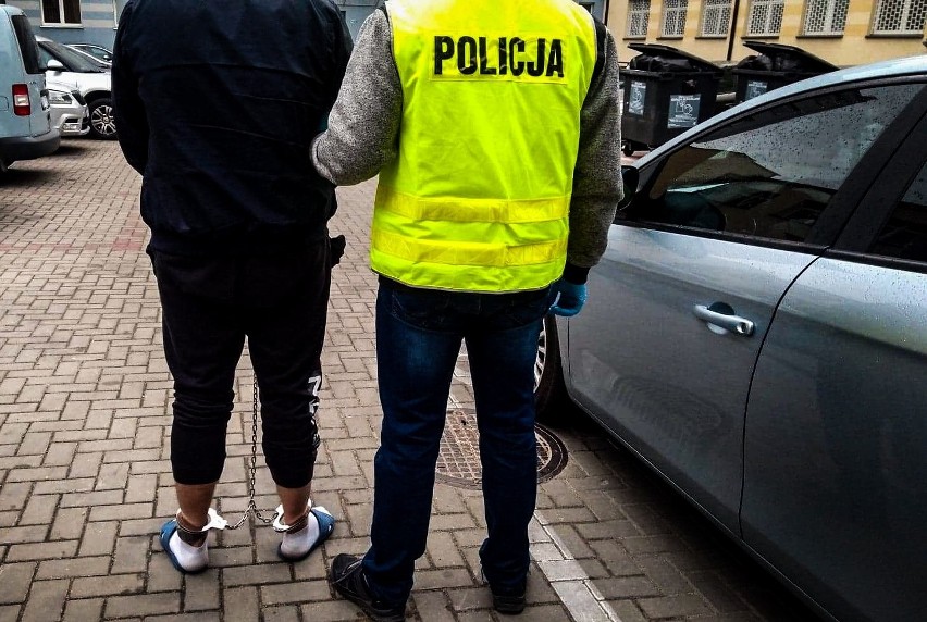 Białystok. Sprawcy napadu na właściciela kantoru przy ul. Grażyny zostali zatrzymani [ZDJĘCIA]