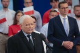 Jarosław Kaczyński i Mateusz Morawiecki z interwencją poselską w Polskiej Agencji prasowej. "Nie zgadzamy się z takimi metodami" 