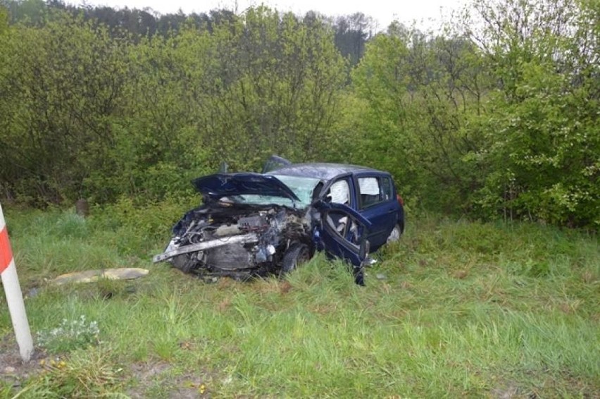 Wólka Plebańska. Dwa samochody zderzyły się na prostym odcinku drogi