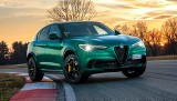 SUV Alfa Romeo Stelvio Quadrifoglio 2020. Niewielki lifting. Co zmienia? 