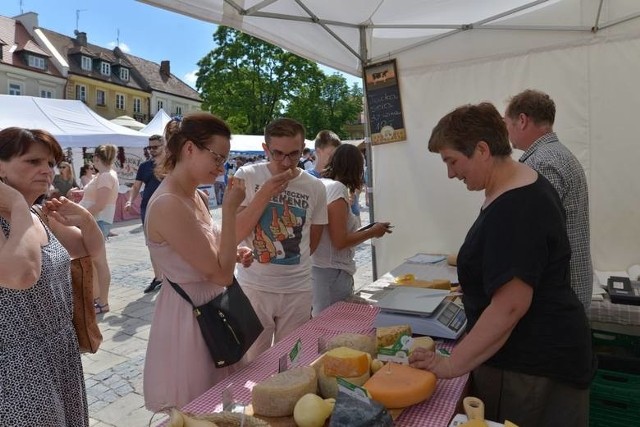 Na Rynku będzie sporo atrakcji zarówno dla zwiedzających i wystawców - pokazy, degustacje, animacje i kawiarenka.