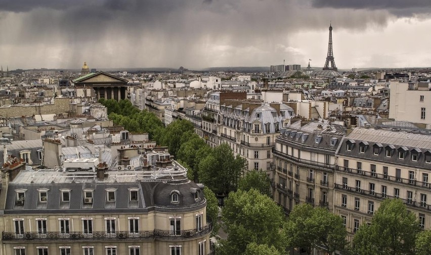 Paryż ma rekordowe ceny mieszkań, ale też najwyższe ceny...