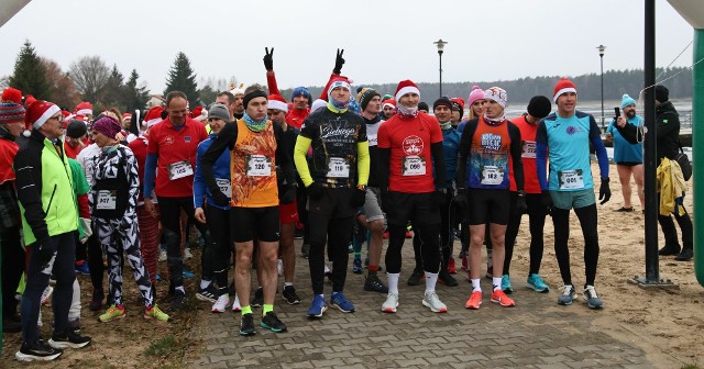 Prawie 200 osób wystartowało w biegu na 5 kilometrów w Borkowie.