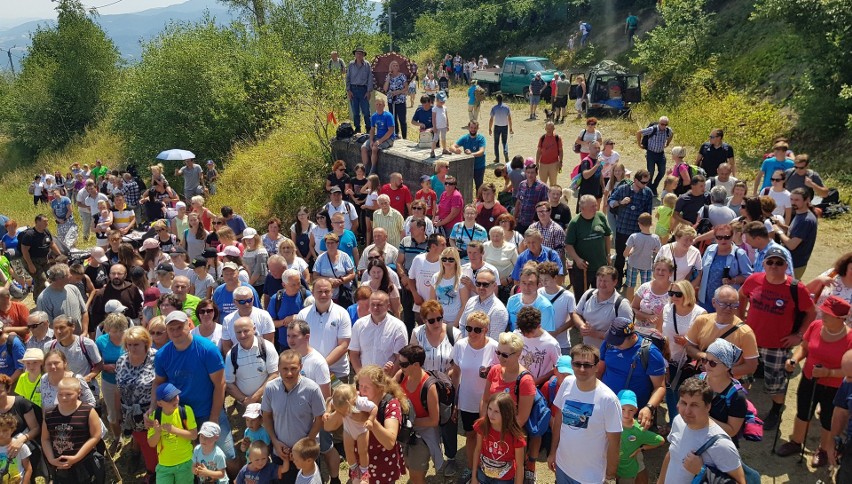 Odkryj Beskid Wyspowy. Na Kamionnej w słońcu i deszczu. Tu bije serce czterech gmin [ZDJĘCIA]