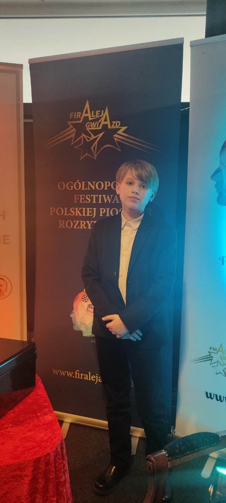 Leon Szczygieł laureat festiwalu piosenki w Warszawie